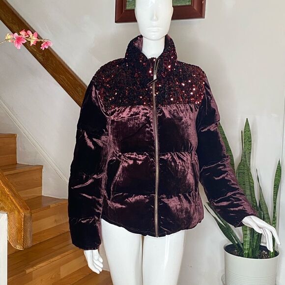 Anthropologie 
Vera Sequined Velvet Puffer Jacket - Picture 5 of 9